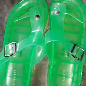 Flip-flop slides, lime green/light green, forever 21, side 8.